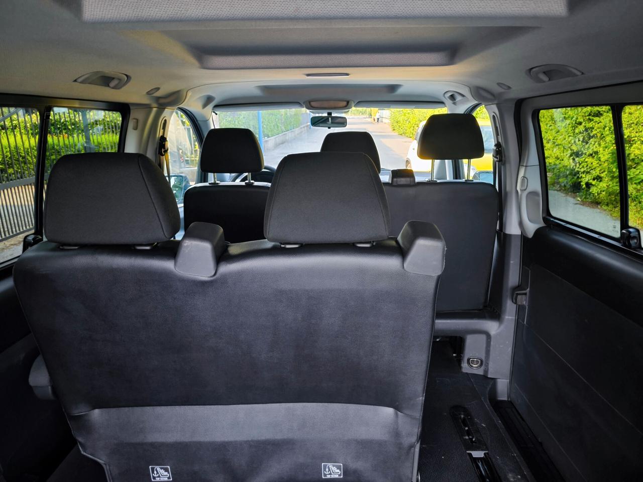 MERCEDES VITO 2,2 DCI- 5 POSTI-KM 140000-2015