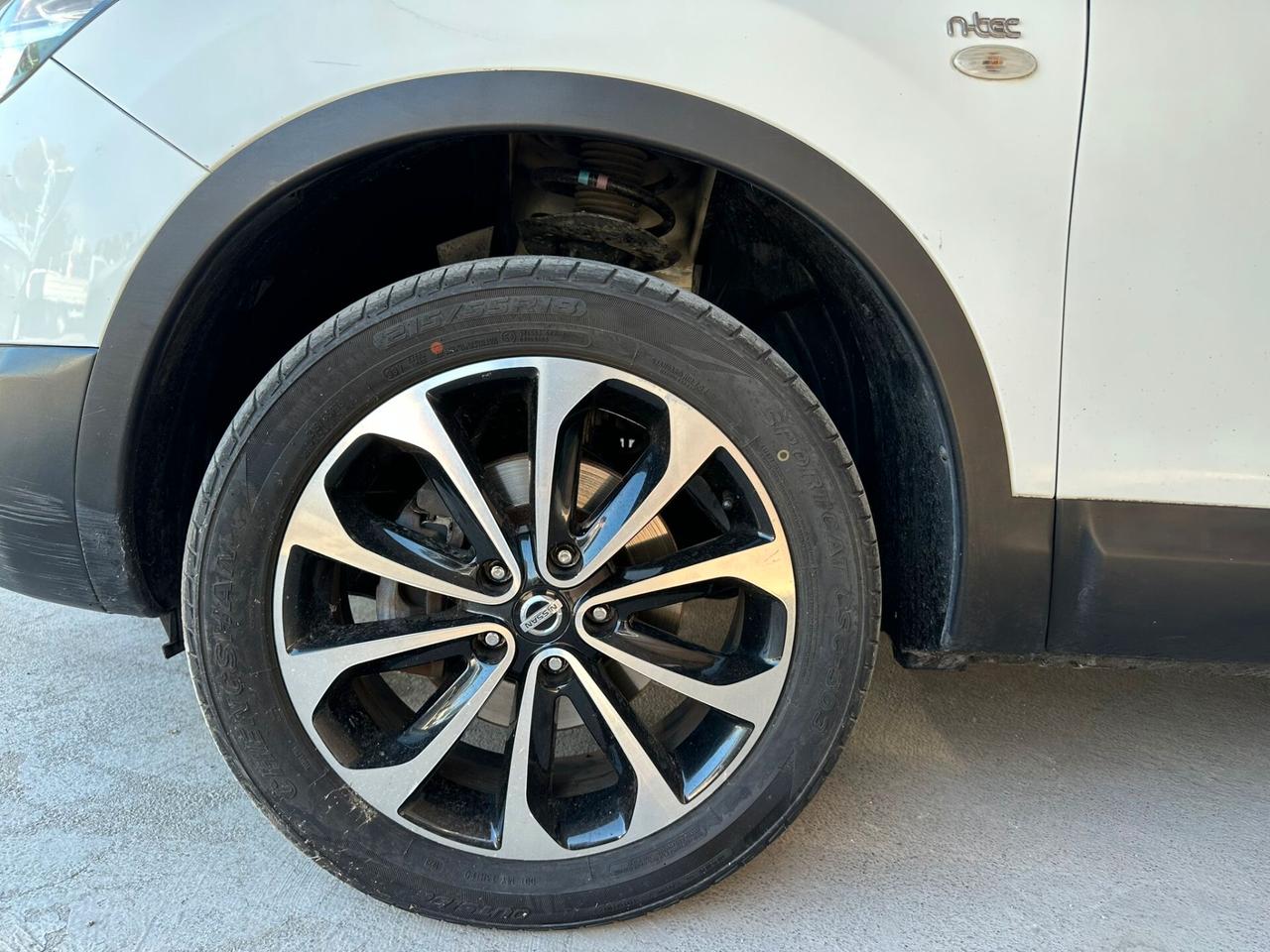 Nissan Qashqai 1.5 dCi DPF Tekna