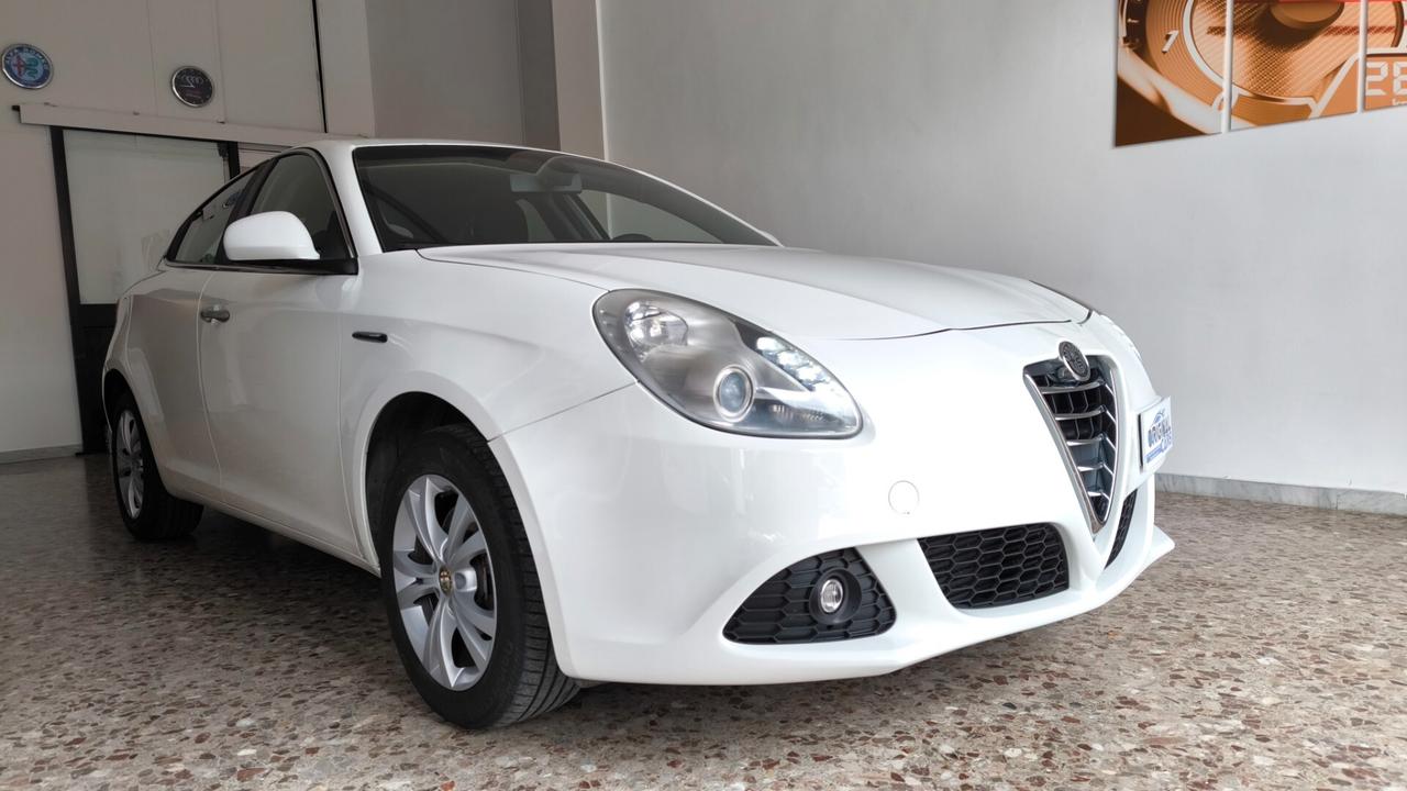 Alfa Romeo Giulietta 2.0 JTDm-2 140 CV Distinctive