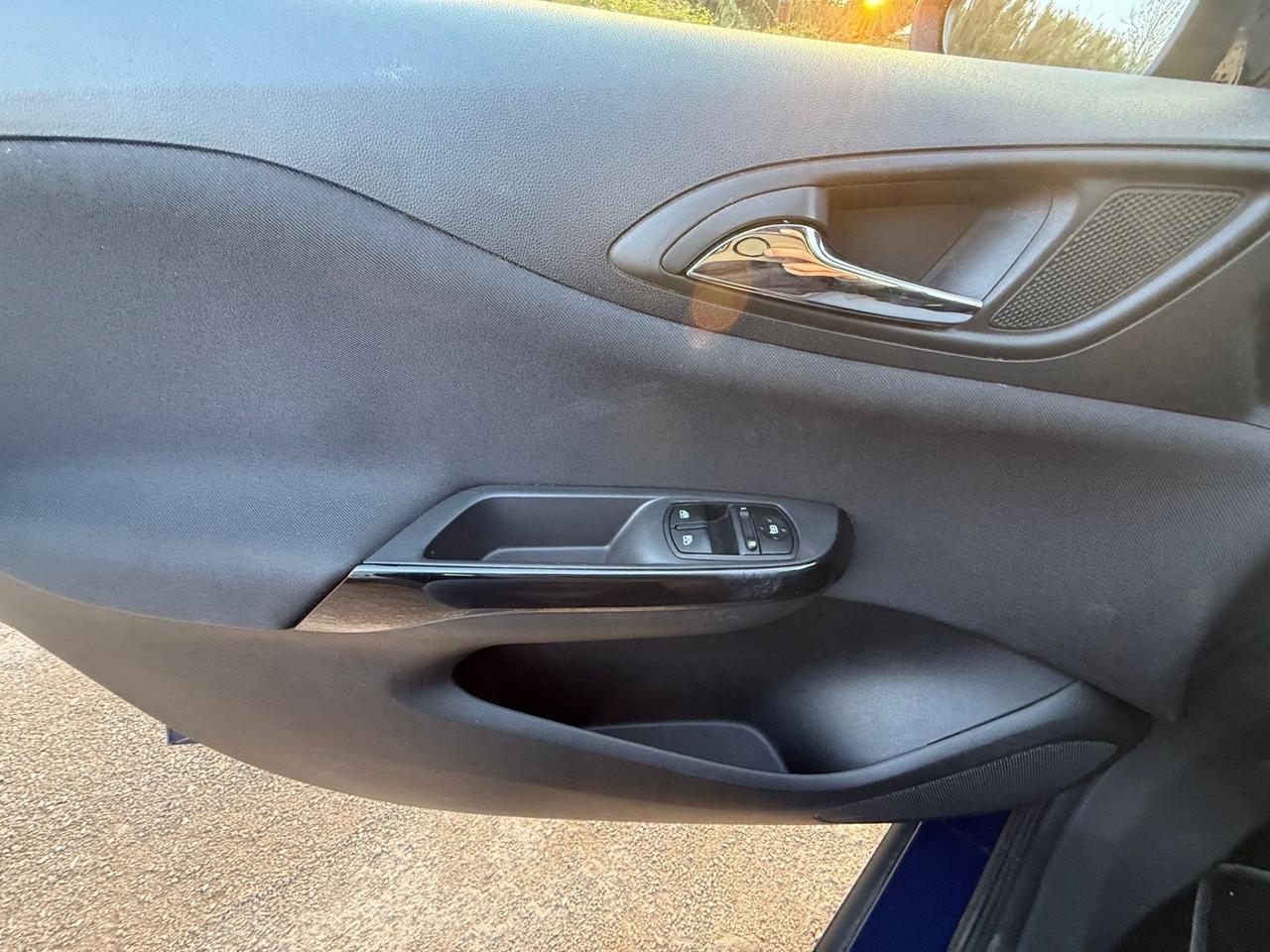 Opel Corsa 1.4 90CV Start&Stop 5 porte b-Color