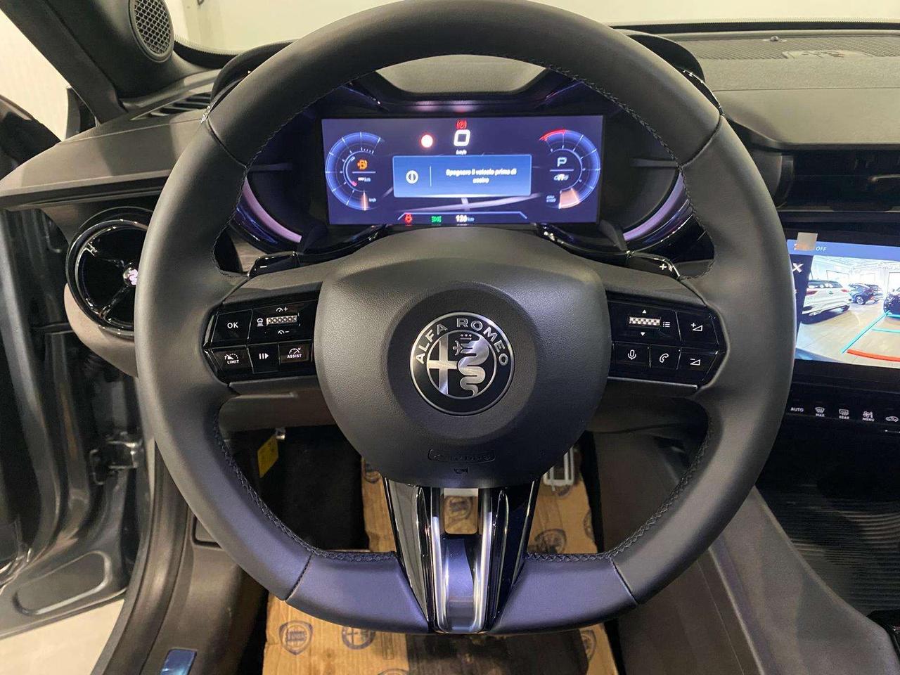 Alfa Romeo Junior Junior 1.2 ibrida Speciale 136cv edct6 MHEV KM 0