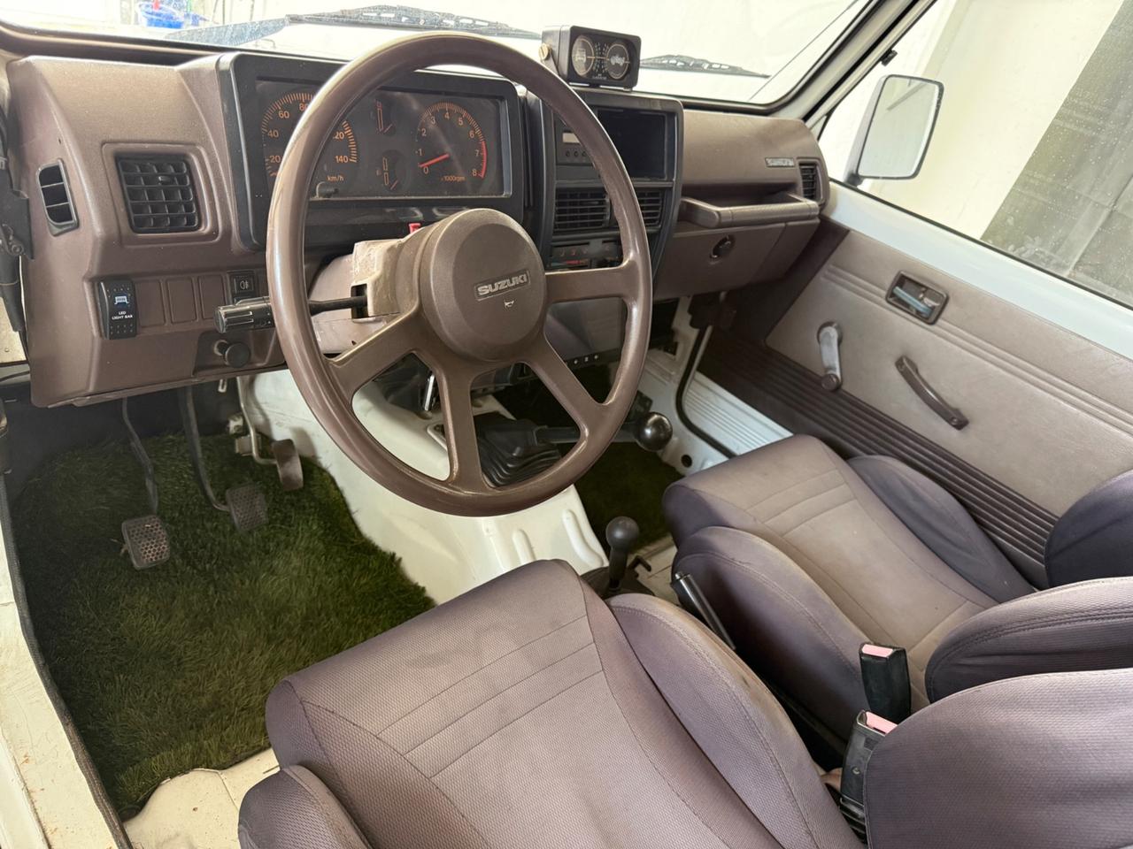 Suzuki SJ 413 Samurai 1.3i cat Berlina De Luxe