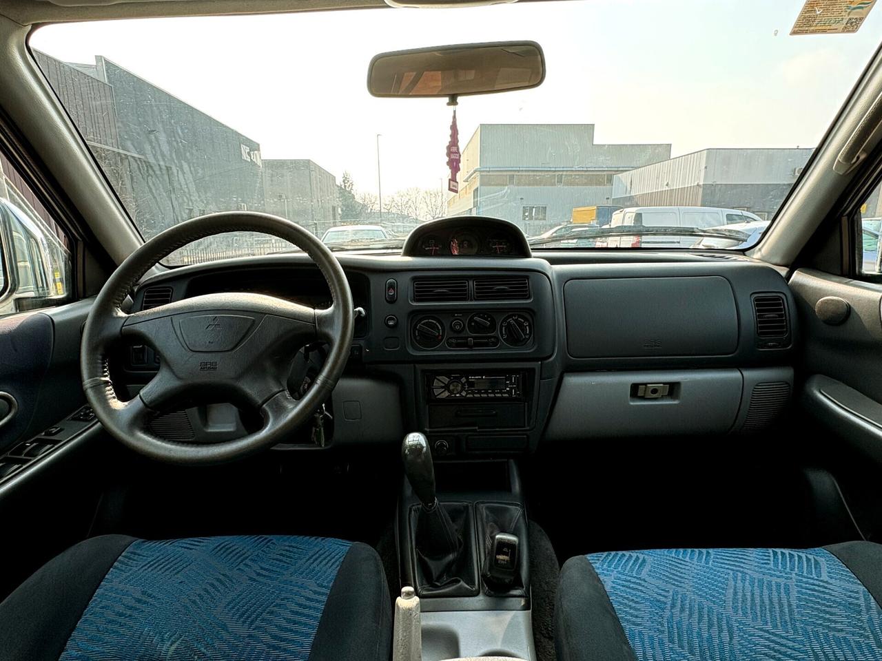 MITSUBISHI PAJERO SPORT 2.5D 4x4 - 195000km - 2001