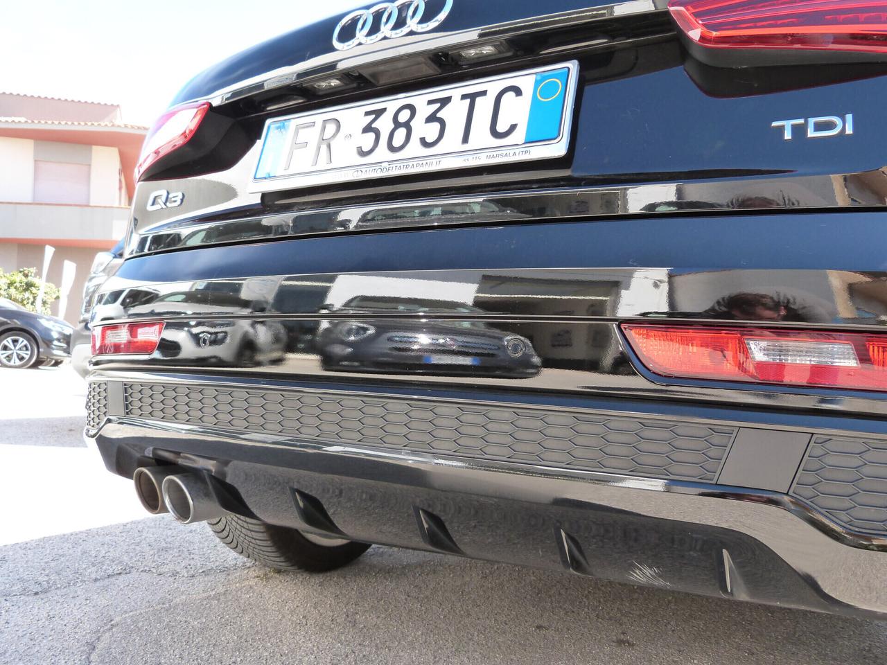 Audi Q3 2.0 TDI 150 CV S tronic line Edition