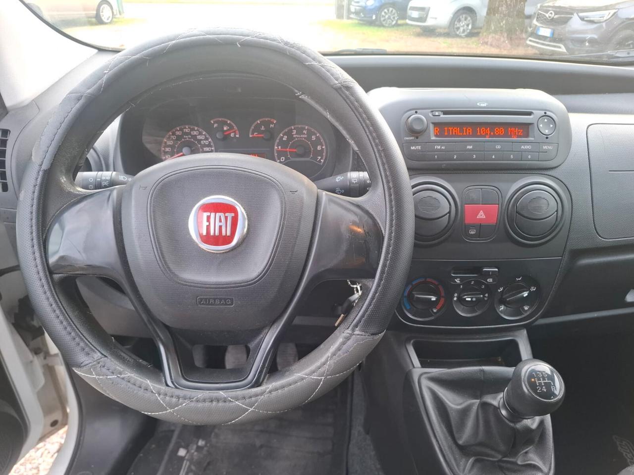 Fiat Qubo 1.4 8V 77 CV Lounge (57Kw)