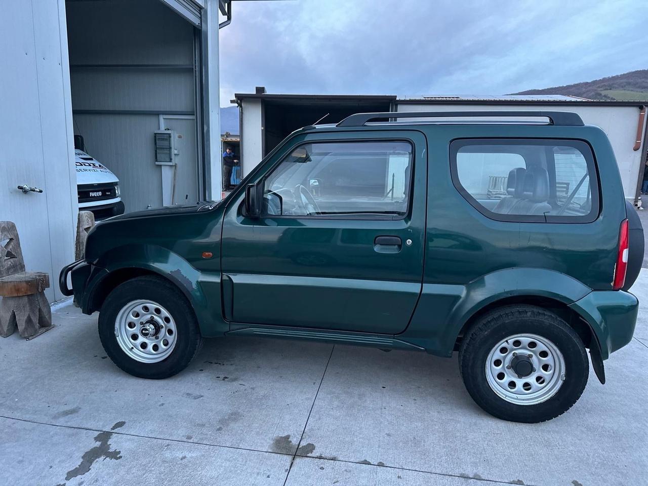 Suzuki Jimny 1.3i 16V cat 4WD JLX