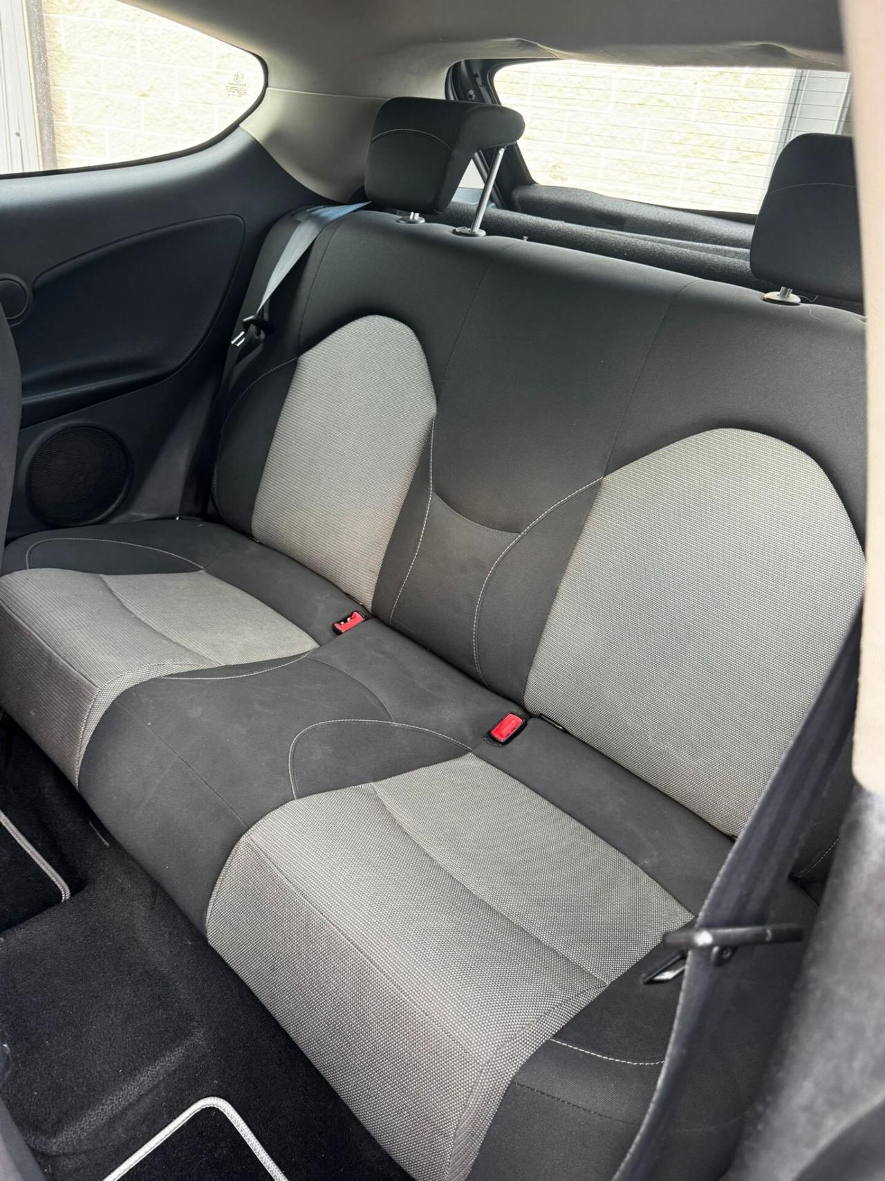 Alfa Romeo MiTo 1.3 JTDm-2 95 CV S&S Distinctive