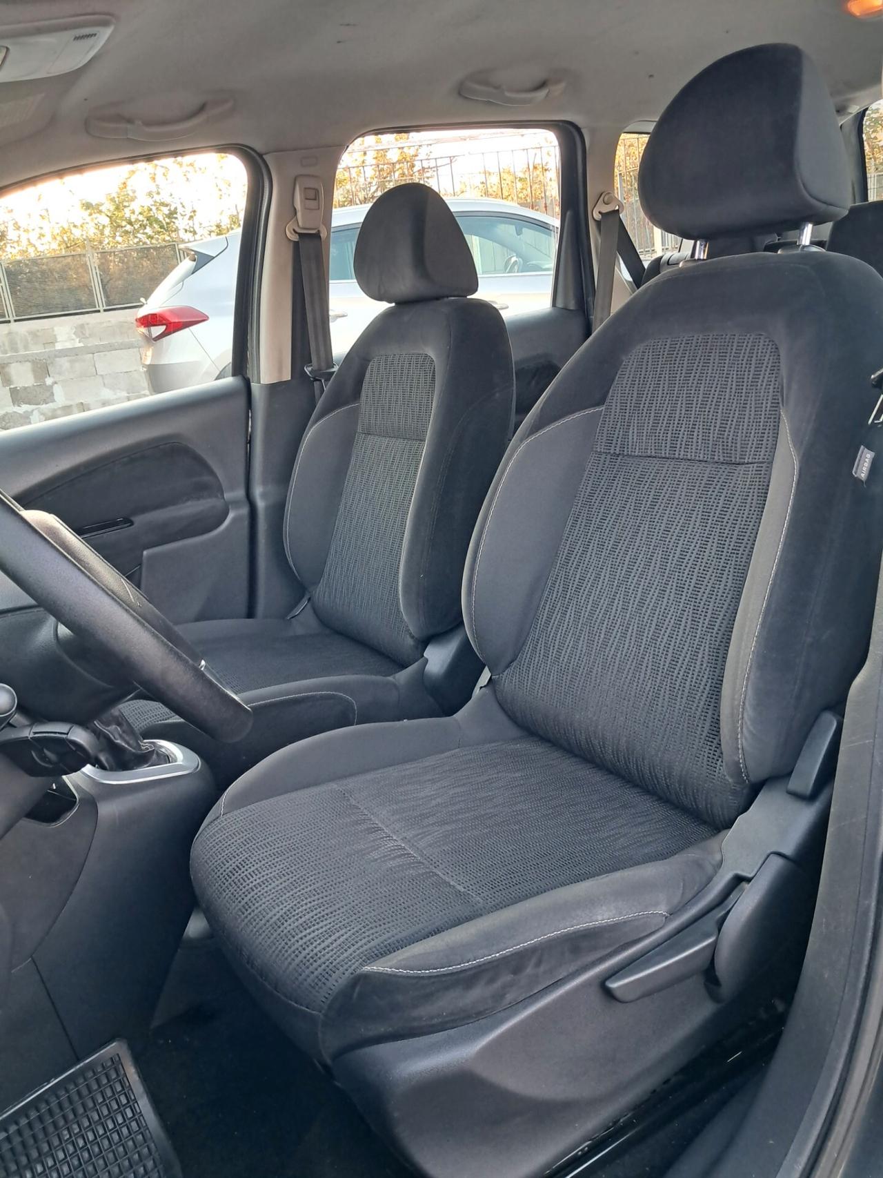 Citroen C3 Picasso 1.4 Exclusive