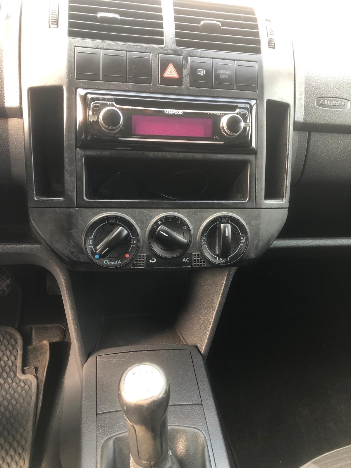 VOLKSWAGEN POLO 1.2 BENZINA