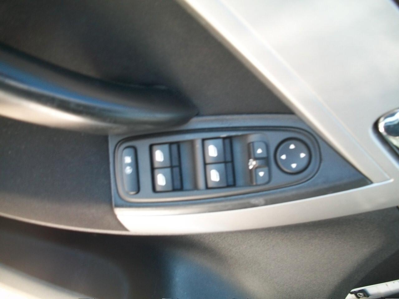 Citroen C4 Picasso 1.6 HDi 110 FAP CMP6 Exclusive garanzia un anno euro 05b