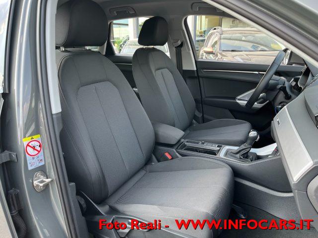 AUDI Q3 35 TDI S tronic Business Advanced PROMO !