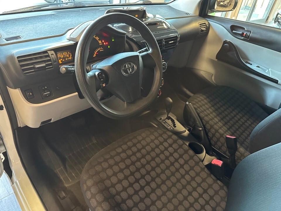 Toyota iQ 1.0 Lounge Automatica Cvt