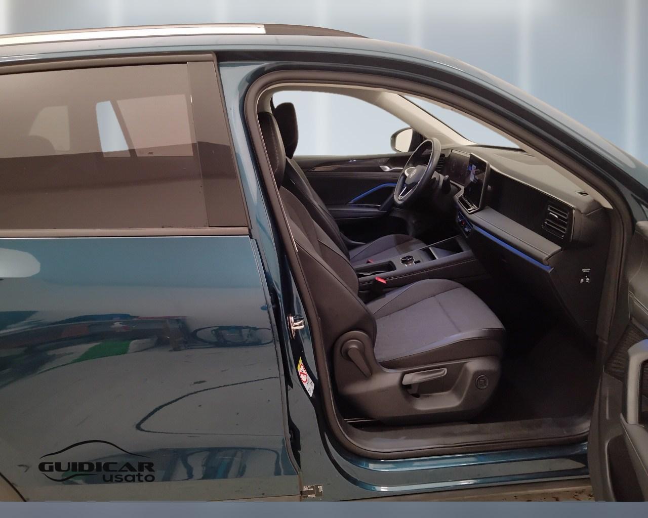 VOLKSWAGEN Tiguan III 2024 - Tiguan 1.5 etsi Edition Plus 130cv dsg