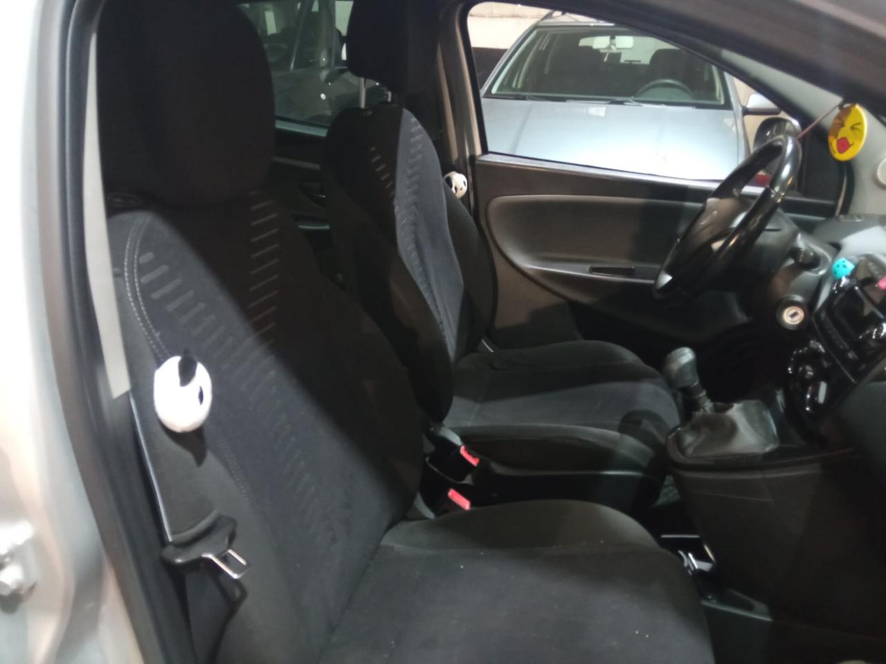 Lancia Ypsilon 1.3 MJT 16V 95 CV 5 porte S&S Platinum