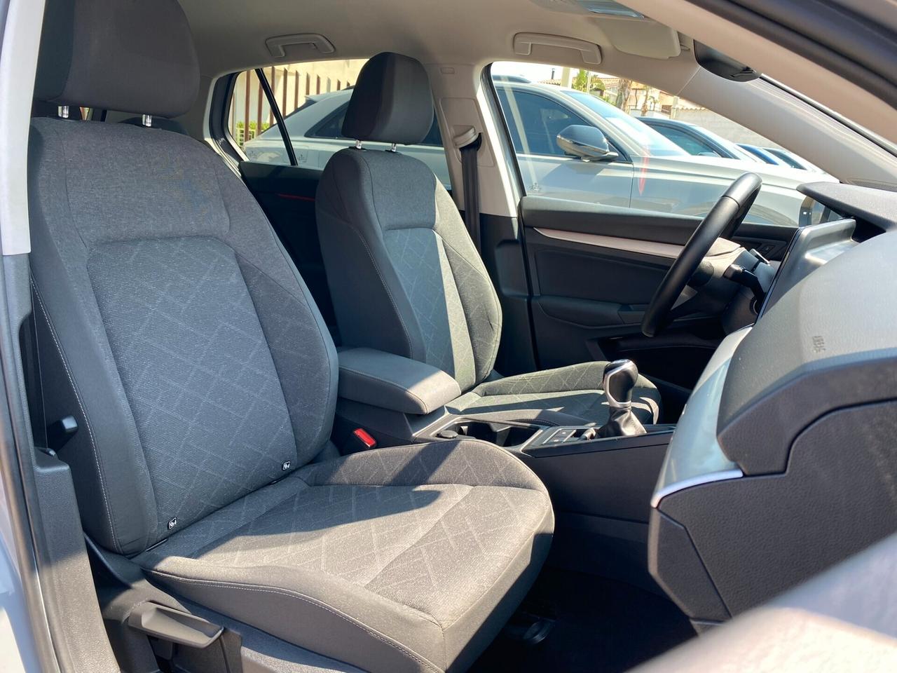 Volkswagen Golf Life 2.0 TDI 116CV