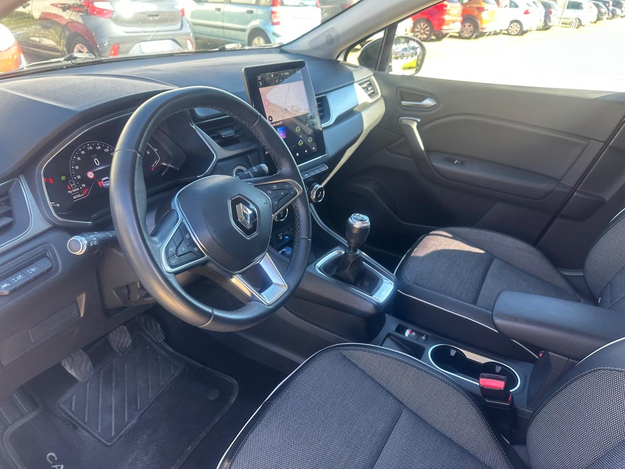 RENAULT CAPTUR 1.5D/NAVI/R.CAMERA/UNIPRO