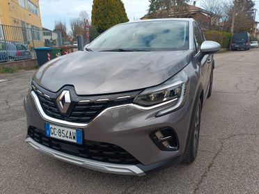Renault Captur Plug-in Hybrid E-Tech 160 CV Intens