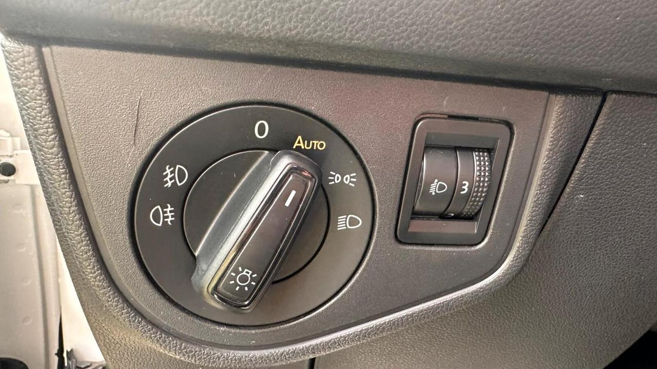 Volkswagen Polo 1.0 TSI Style 2023 NEOP PERFETTA leggi testo