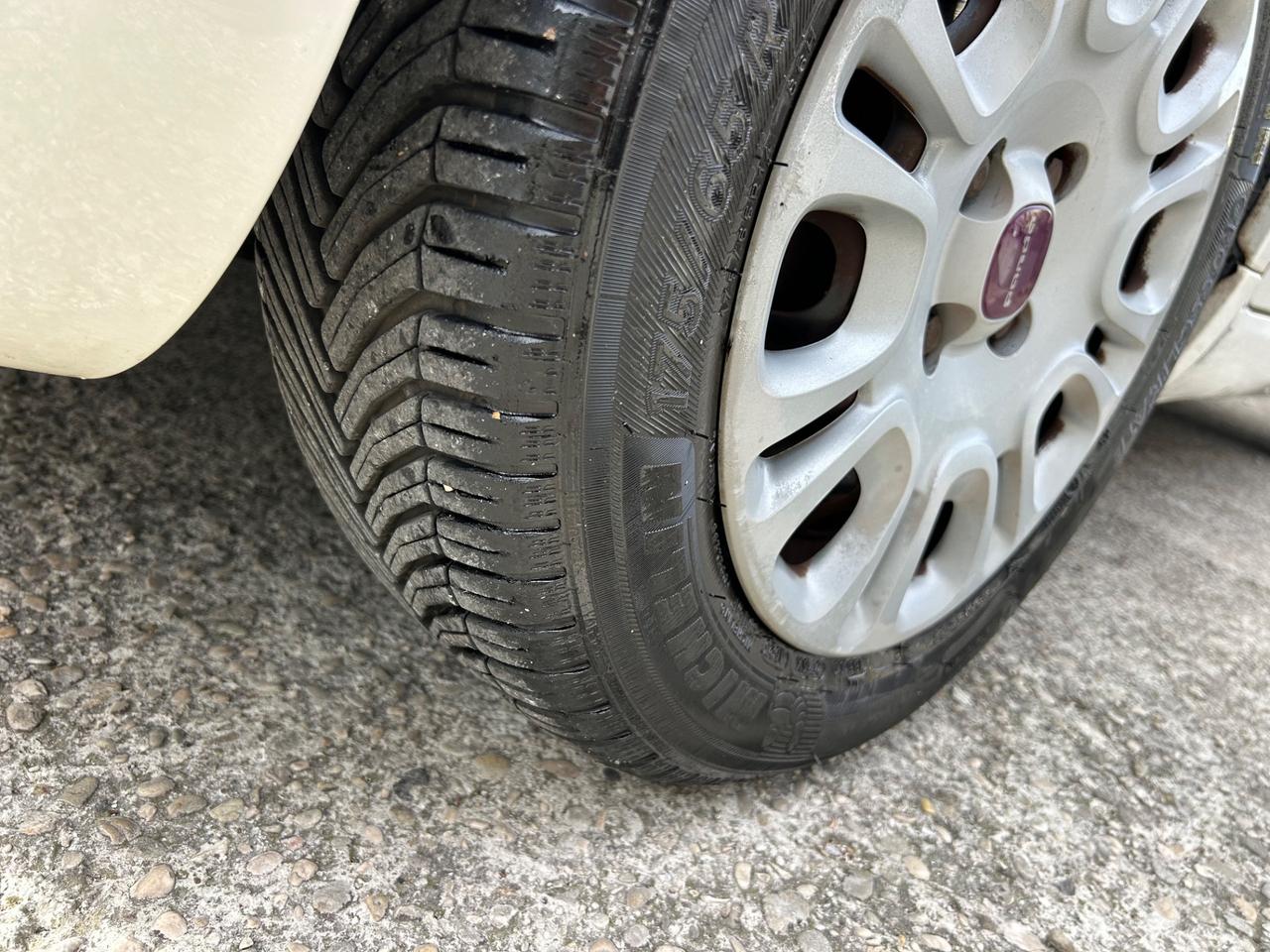 Fiat Panda 1.3 MJT ( DIESEL) NEOPATENTATI !!!!!