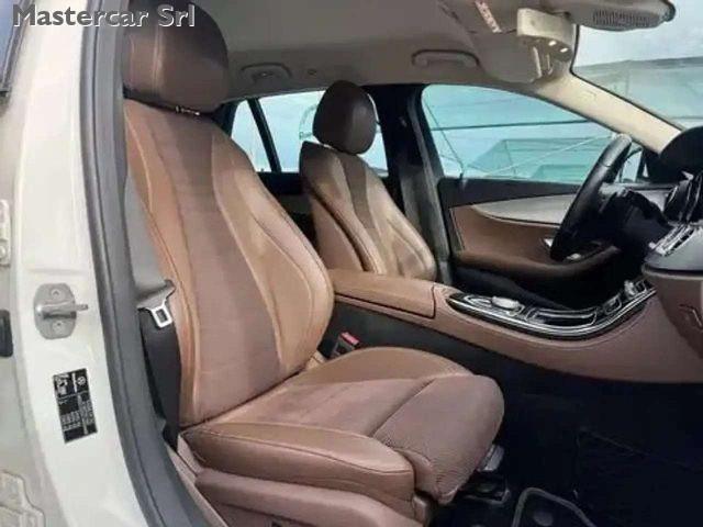 MERCEDES-BENZ E 220 d 194cv SW Sport auto Cruise Adattivo - FP040RE