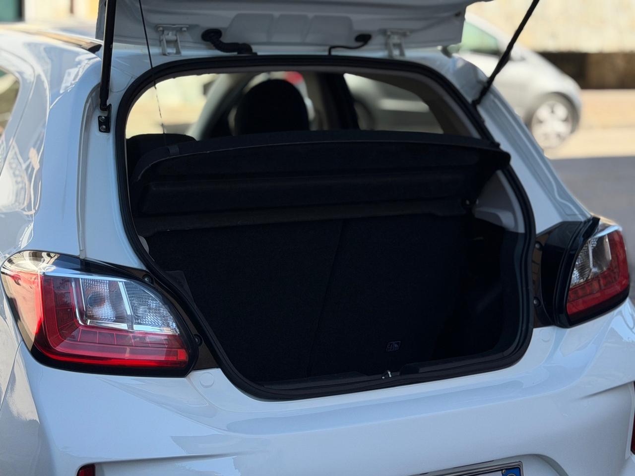 Mitsubishi Space Star 1.2 Intense SDA