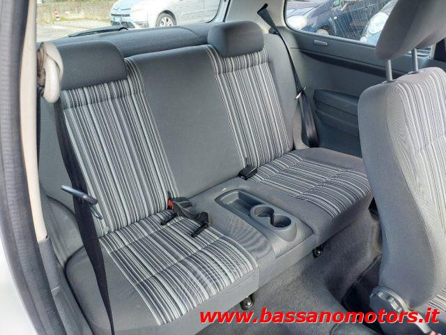 VOLKSWAGEN Fox 1.2