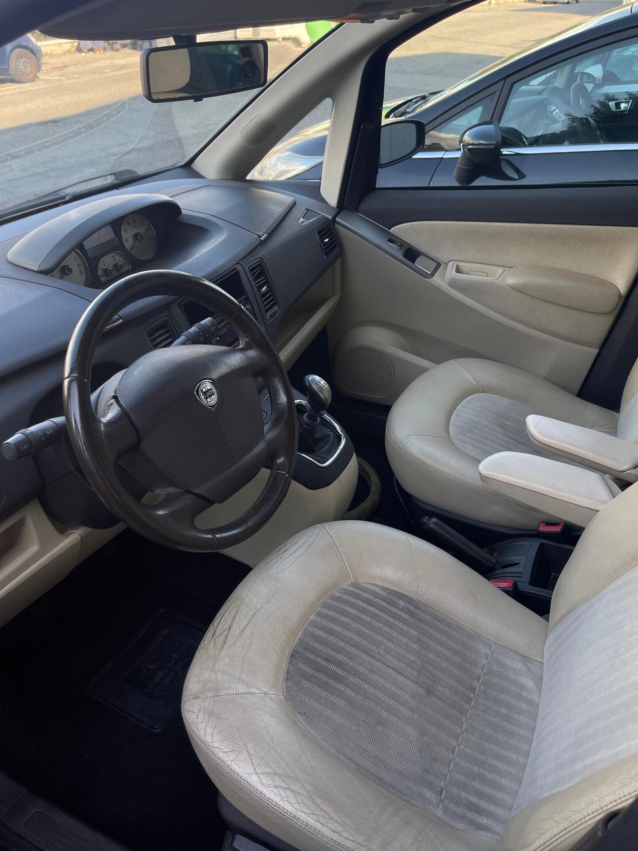 Lancia MUSA 1.4 16V Platino