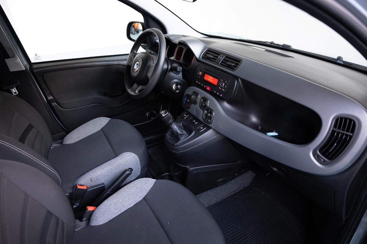 Fiat Panda 1.0 FireFly S&S Hybrid 70CV 2022 IVA ESPOSTA