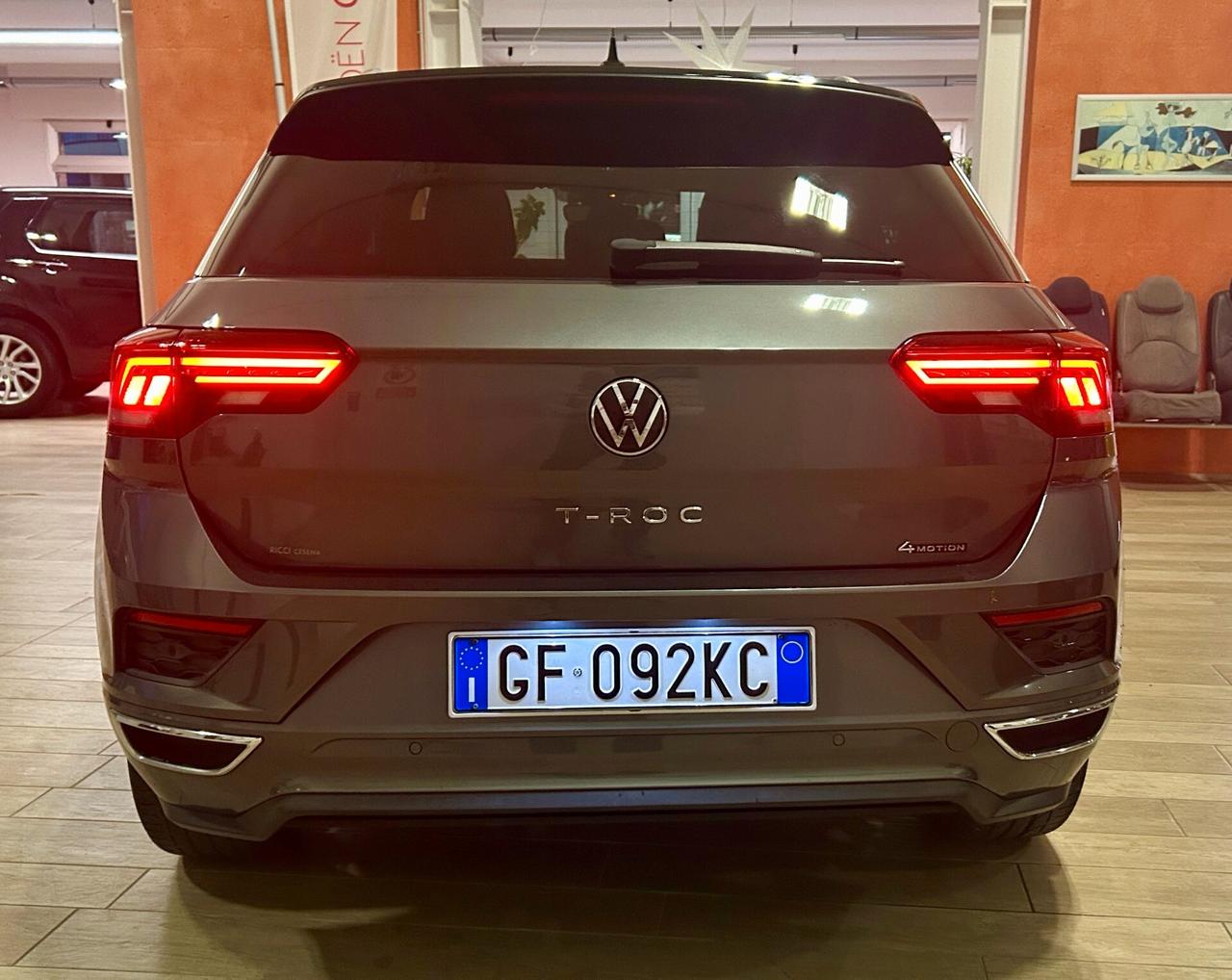 Volkswagen T-Roc 2.0 TDI SCR 150 CV DSG 4MOTION R-LINE