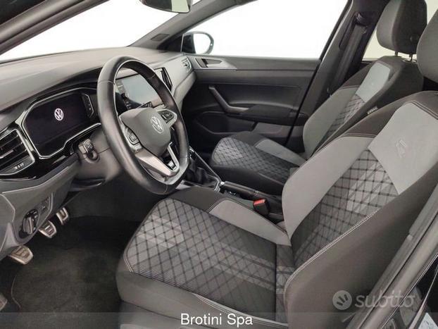 Volkswagen Taigo 1.0 TSI 110 CV R-Line