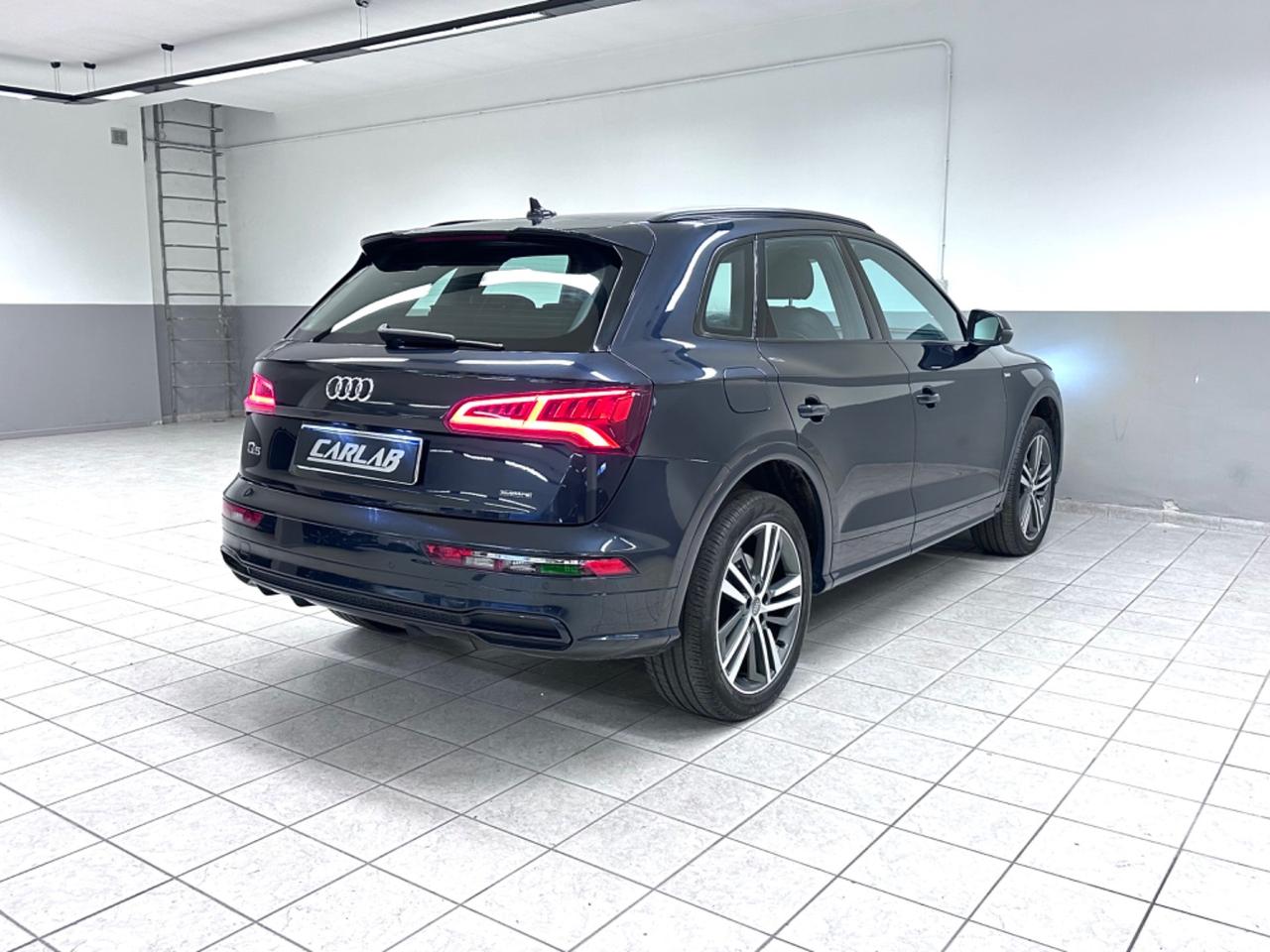 Audi Q5 40 TDI quattro S tronic S line plus