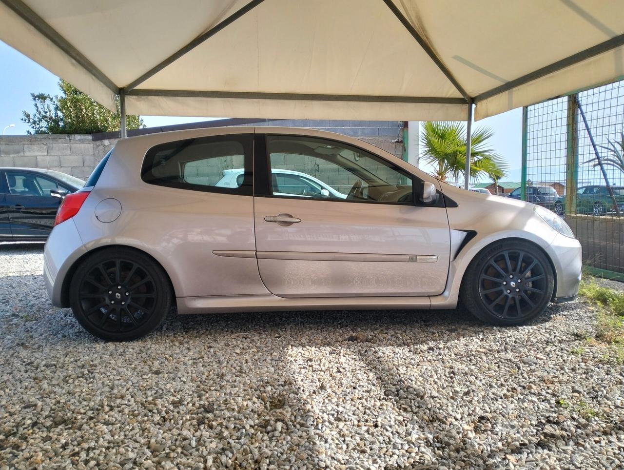 Renault Clio 2.0 16V 200CV 3 porte RS