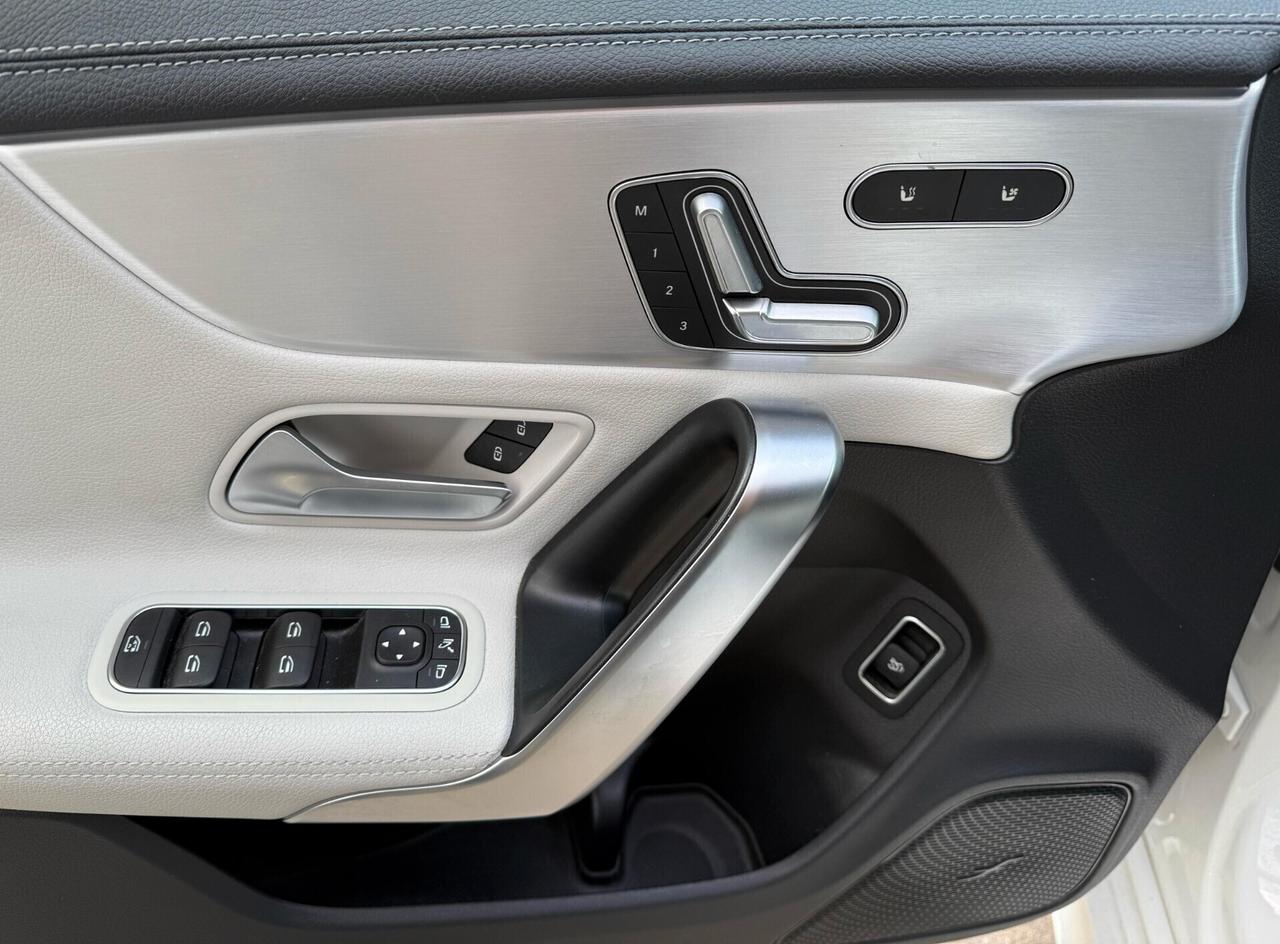 Mercedes-benz CLA 250 4Matic Premium - 2019