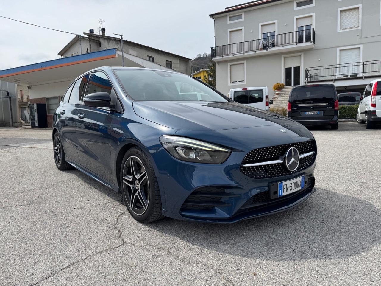 Mercedes-benz B 200 d Premium AMG