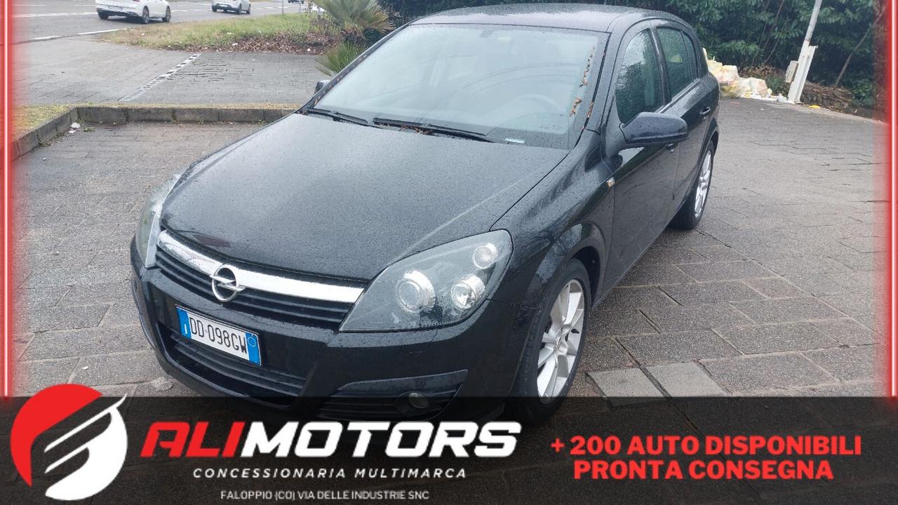 Opel Astra 1.7 CDTI 101CV 5 porte Cosmo