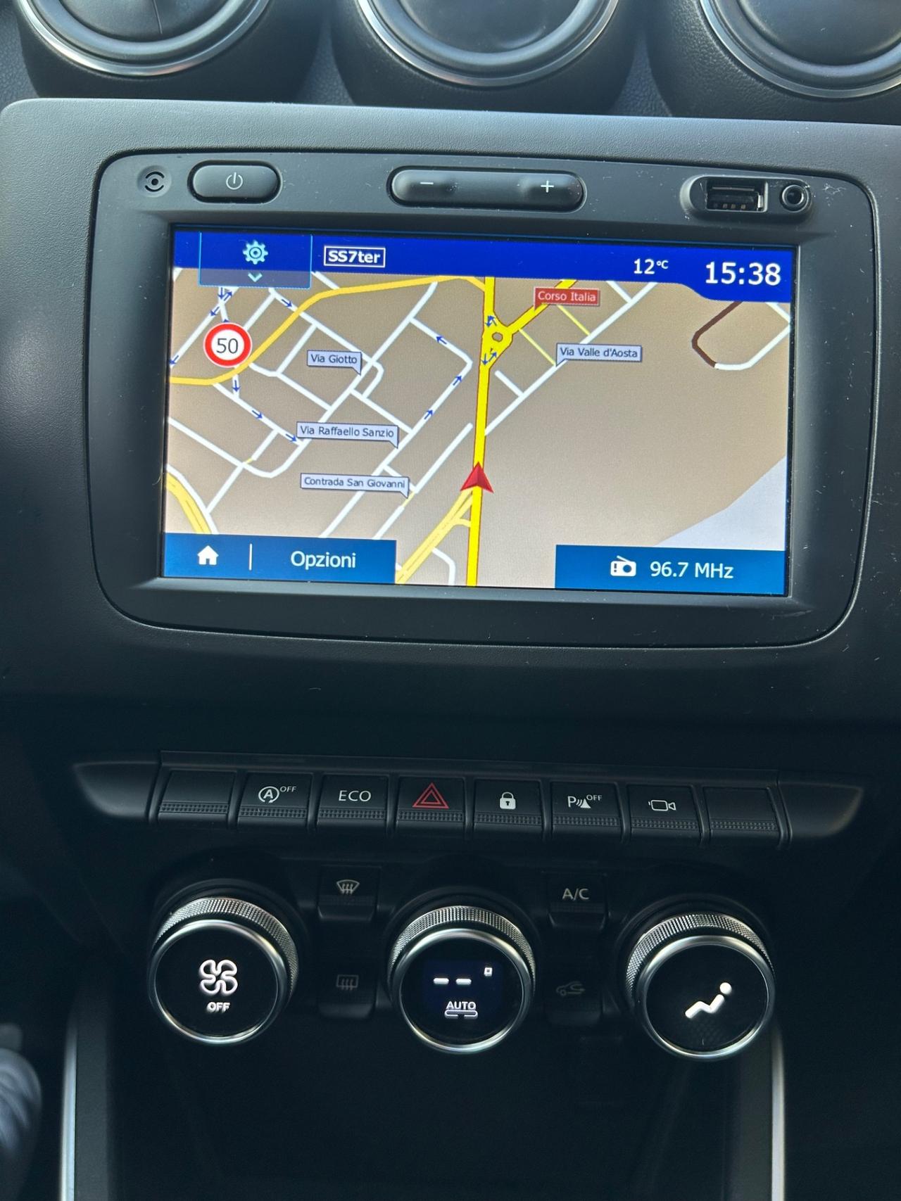 Dacia Duster 1.0 TCe 100 CV ECO-G 4x2 Essential