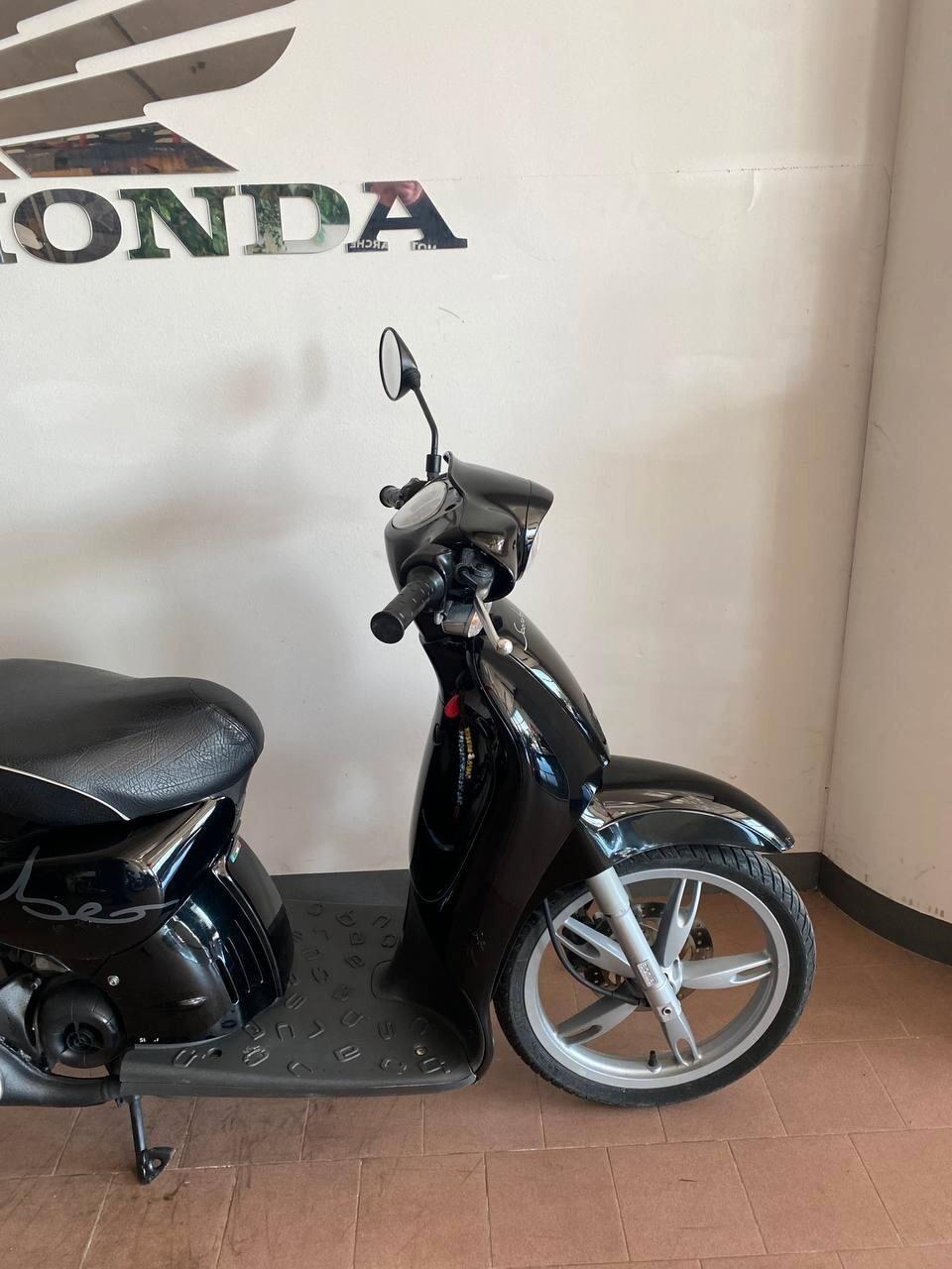 Aprilia Scarabeo 2t