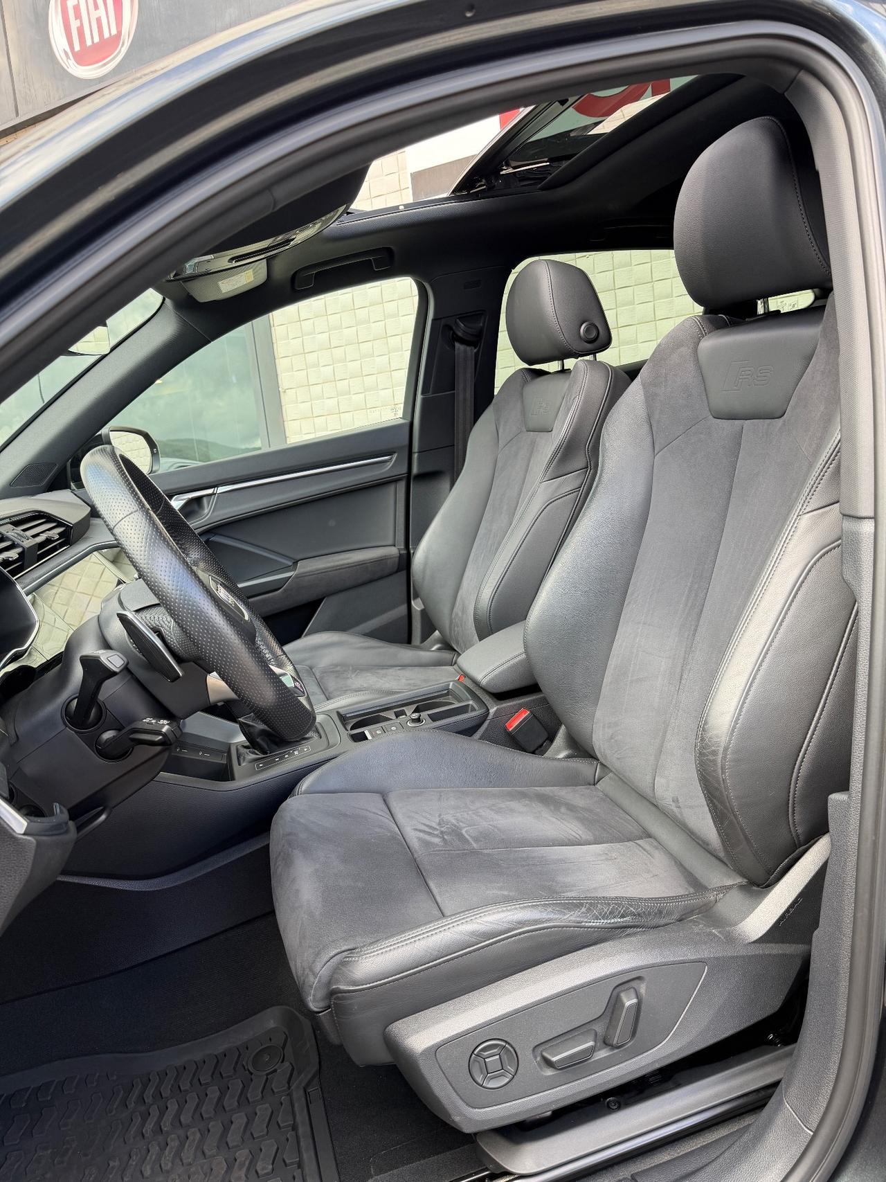 Audi Q3 RS SPB quattro TETTO IVA TAGLIANDI!!!