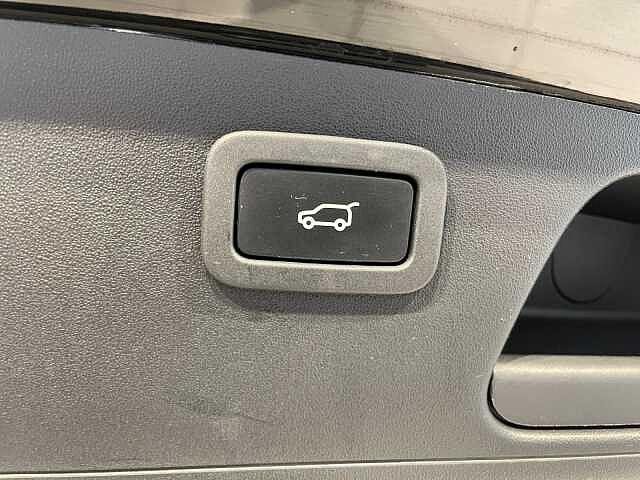 Jaguar E-PACE SE - IVA ESPOSTA