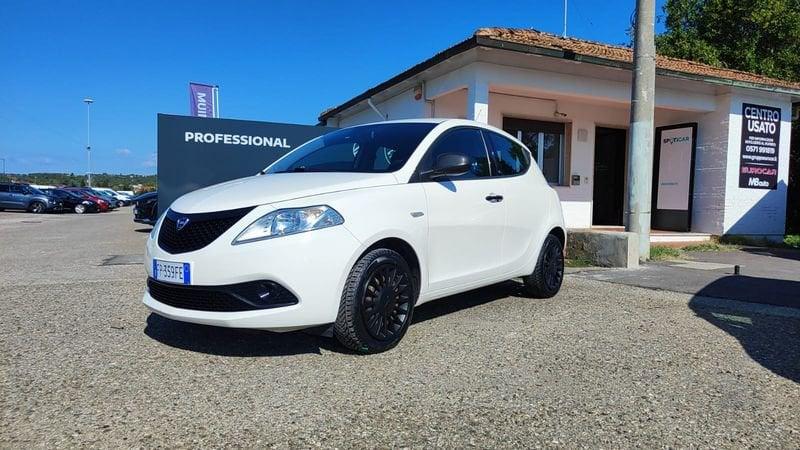 Lancia Ypsilon Ypsilon 1.2 69 CV 5 porte GPL Ecochic Elefantino Blu