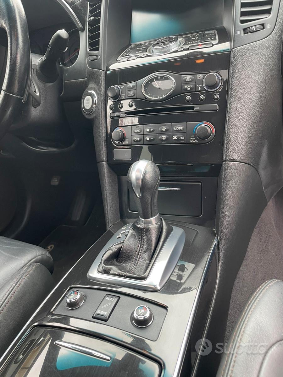 INFINITI Fx 3.0 D S PREMIUM Cambio automatico