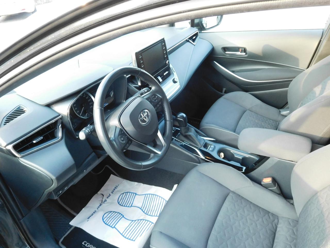 Toyota Corolla Touring Sports 1.8 Hybrid Business iva esposta