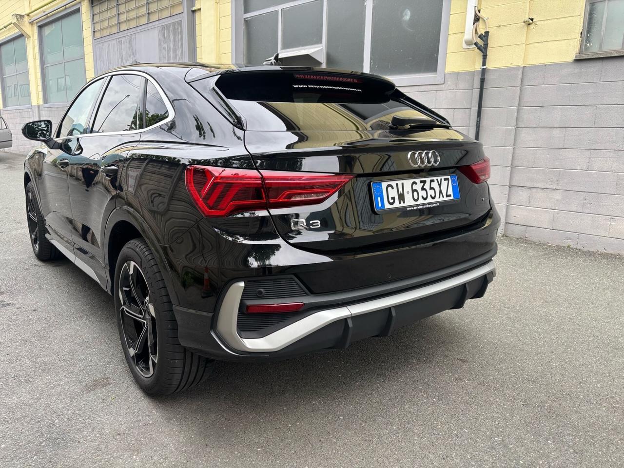 Audi Q3 35 TDI quattro S tronic S line edition