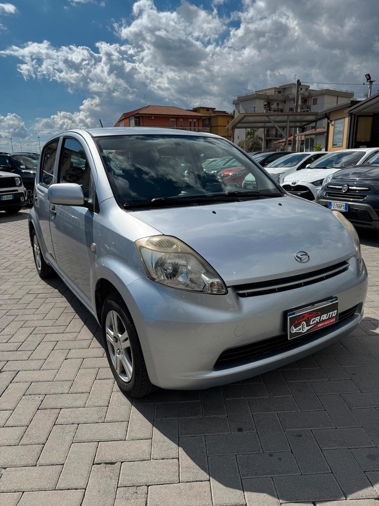 Daihatsu Sirion 1.0 69cv