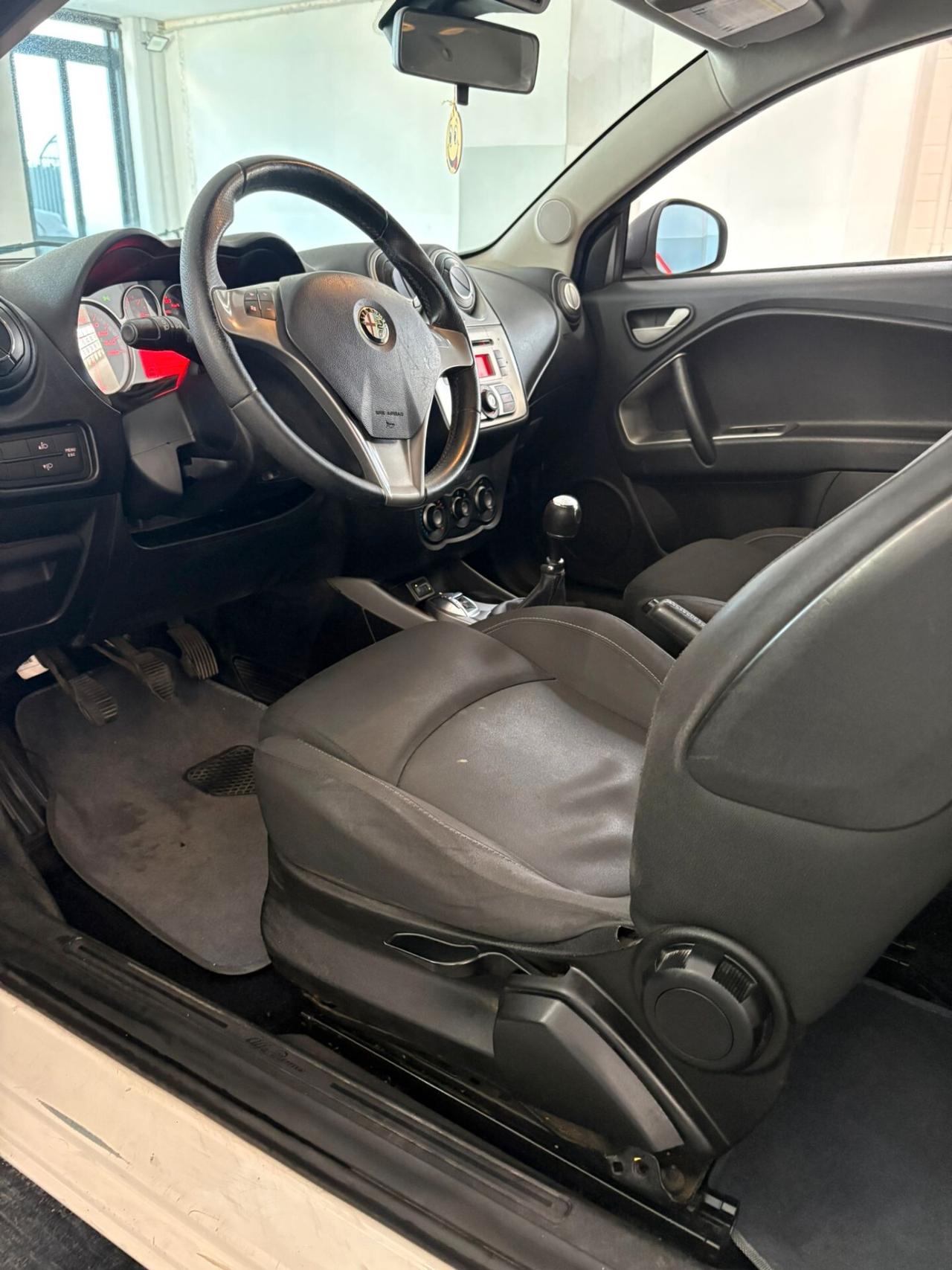 Alfa Romeo MiTo 1.4 T 120 CV GPL Distinctive Sport Pack