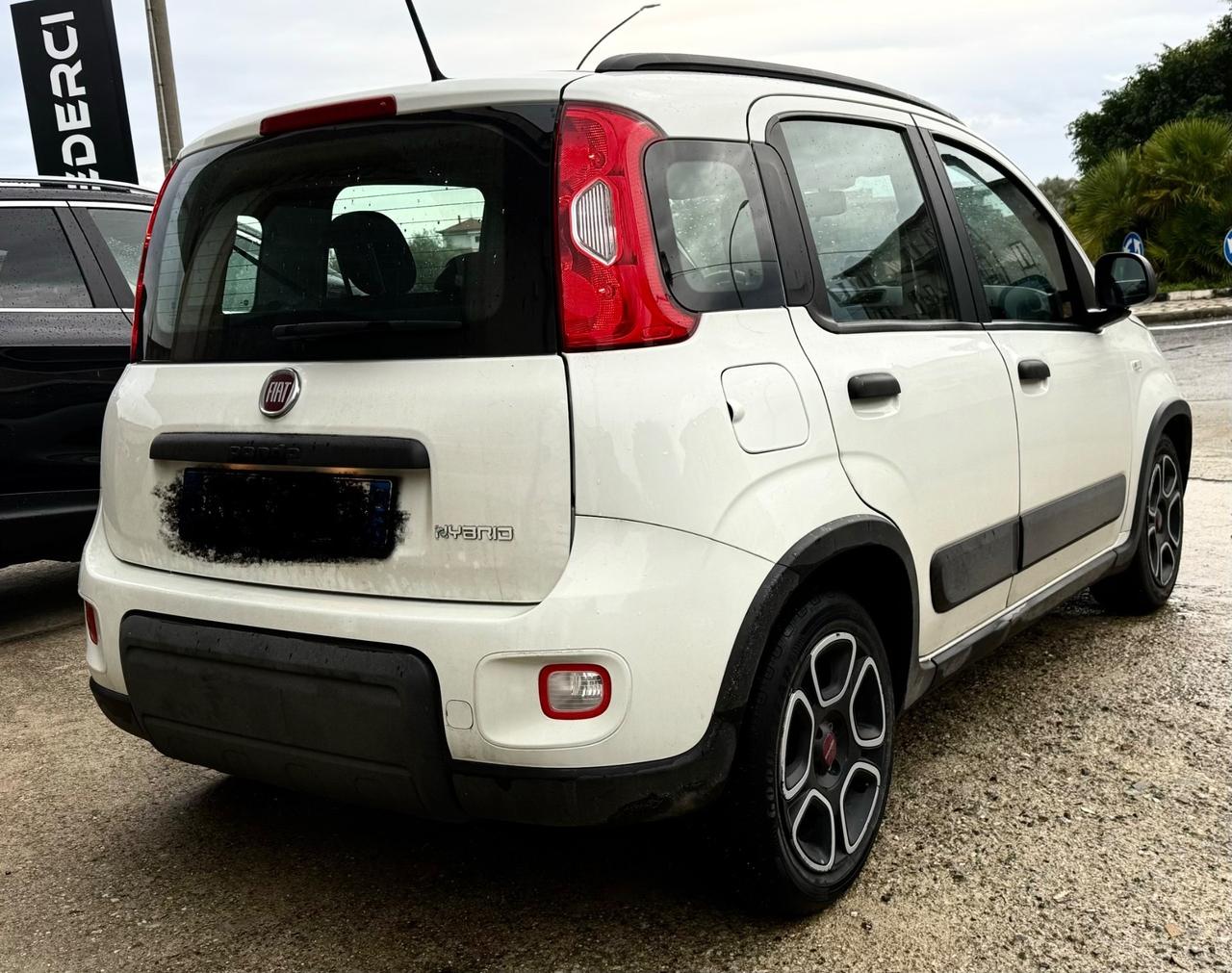 Fiat Panda 1.0 FireFly S&S Hybrid City Cross
