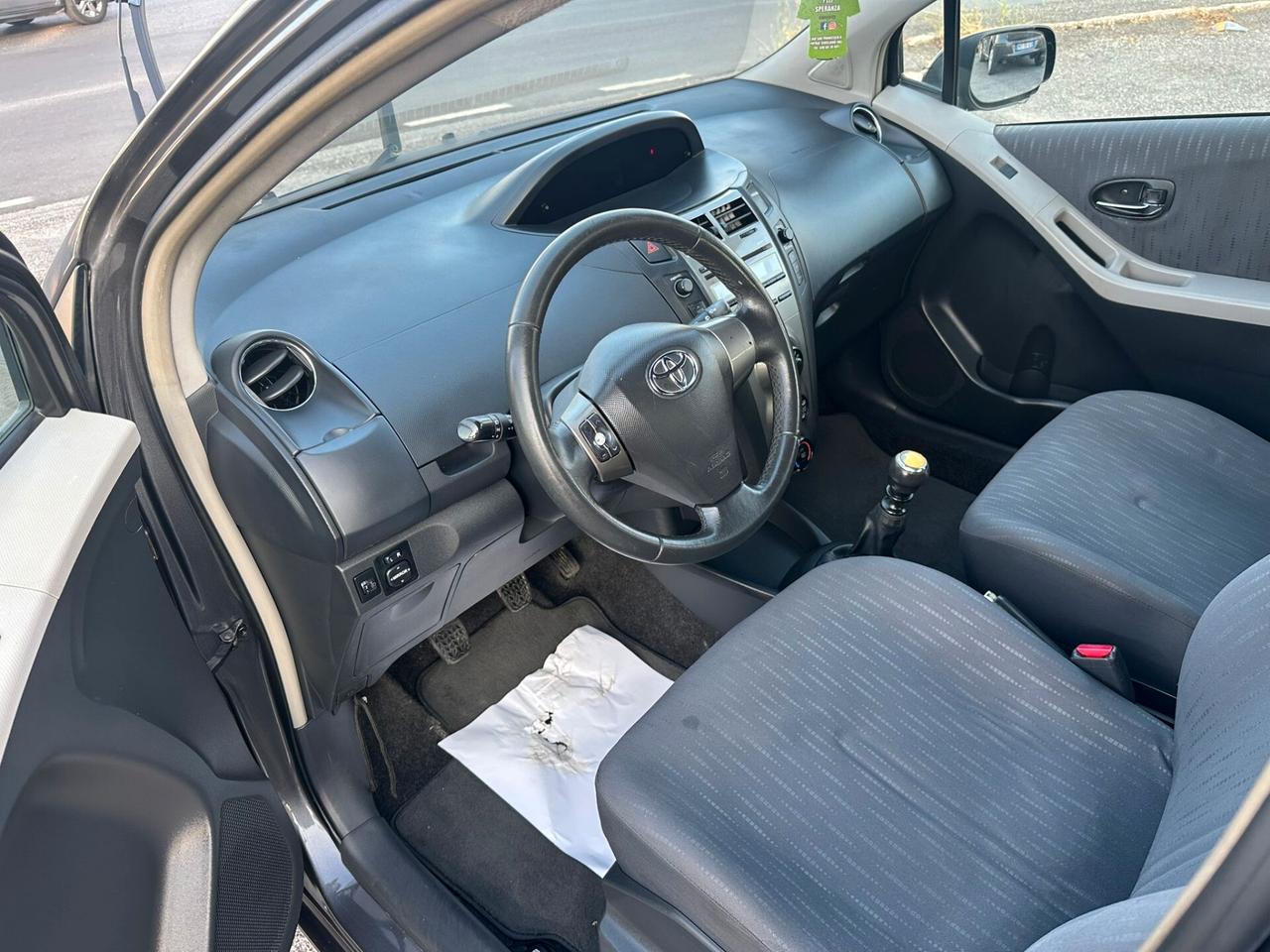 TOYOTA YARIS 5PORTE 1.3cc BENZINA