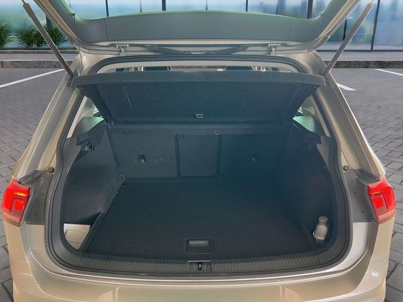 Volkswagen Tiguan Tiguan 2.0 TDI SCR DSG Business BlueMotion Technology
