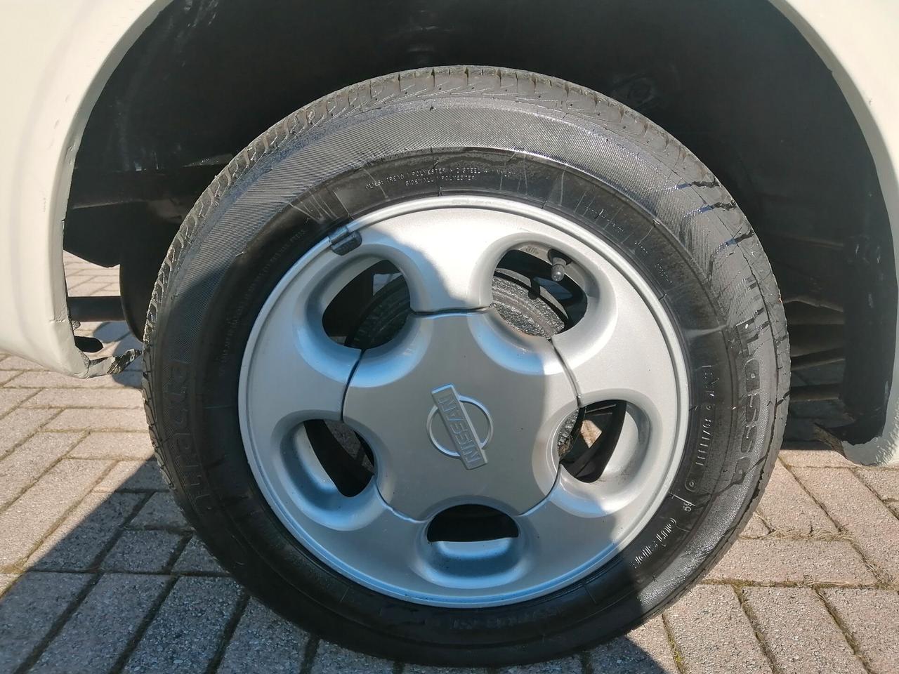 Nissan PAO 1.0 B - GUIDA A DESTRA