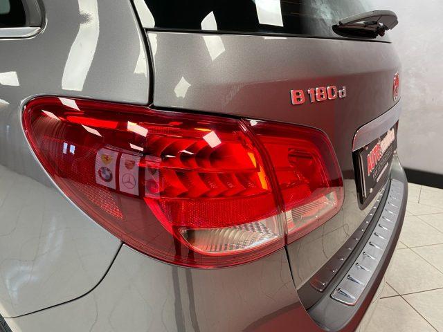 MERCEDES-BENZ B 180 d Automatic Business